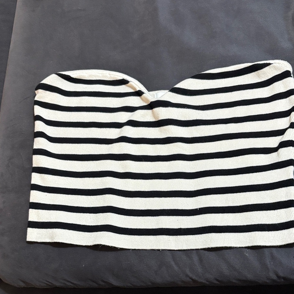H&M Black and White Striped Crop Top